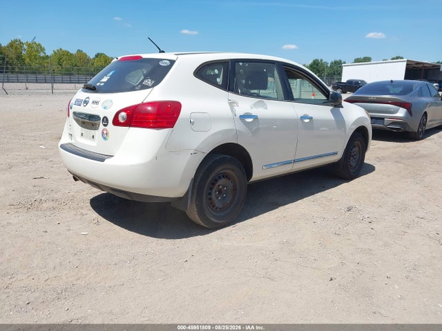 Продажа на аукционе авто 2015 Nissan Rogue Select S, vin: JN8AS5MT4FW668541, номер лота: 45951809
