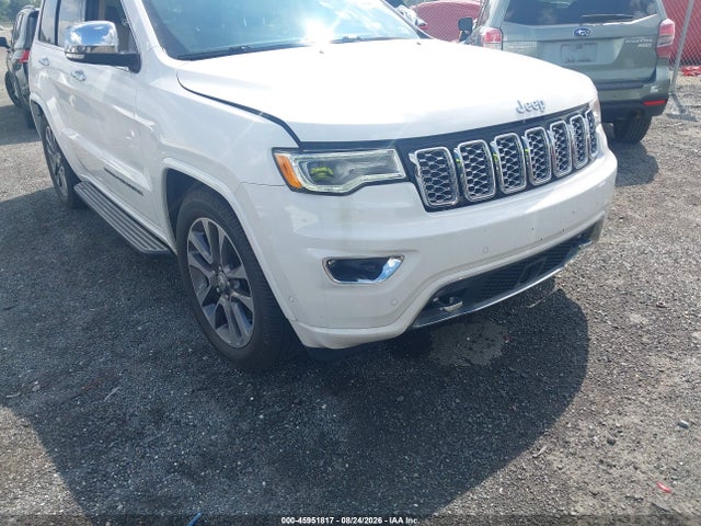45951817 :رقم المزاد ، 1C4RJFCMXJC395990 vin ، 2018 Jeep Grand Cherokee Overland 4x4 مزاد بيع
