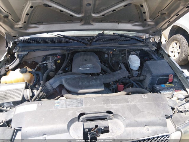 45951843 :رقم المزاد ، 3GNEC12T84G236673 vin ، 2004 Chevrolet Avalanche 1500 مزاد بيع