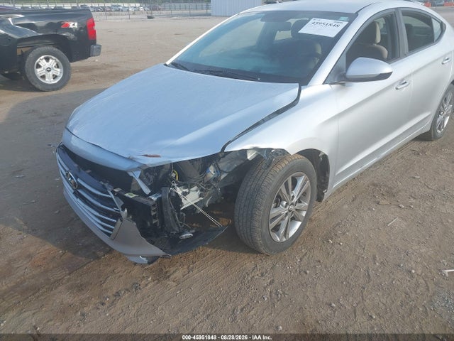 2017 Hyundai Elantra Se მანქანა იყიდება აუქციონზე, vin: KMHD84LFXHU064368, აუქციონის ნომერი: 45951848