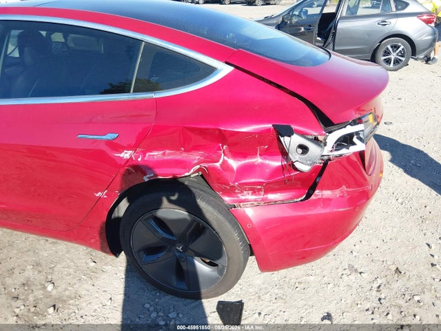 Tesla Model 3 Long Range/mid Range 2018 5YJ3E1EA5JF011701 Image 6