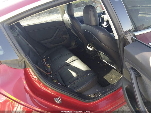 Tesla Model 3 Long Range/mid Range 2018 5YJ3E1EA5JF011701 Image 8