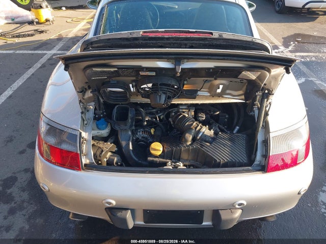 45951889 :رقم المزاد ، WP0AA29921S621034 vin ، 2001 Porsche 911 Carrera/carrera 4 مزاد بيع