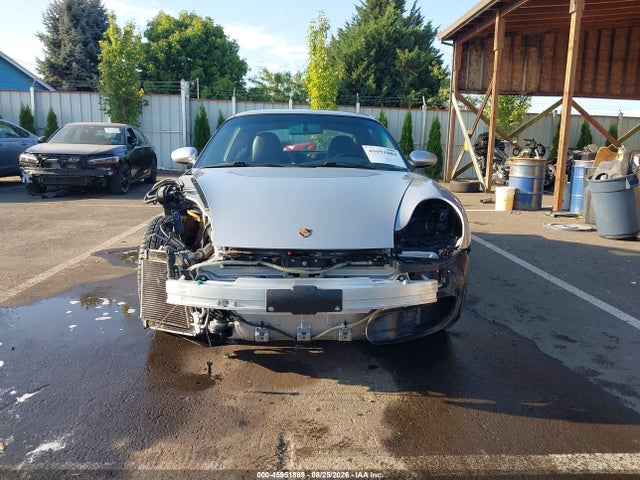 45951889 :رقم المزاد ، WP0AA29921S621034 vin ، 2001 Porsche 911 Carrera/carrera 4 مزاد بيع