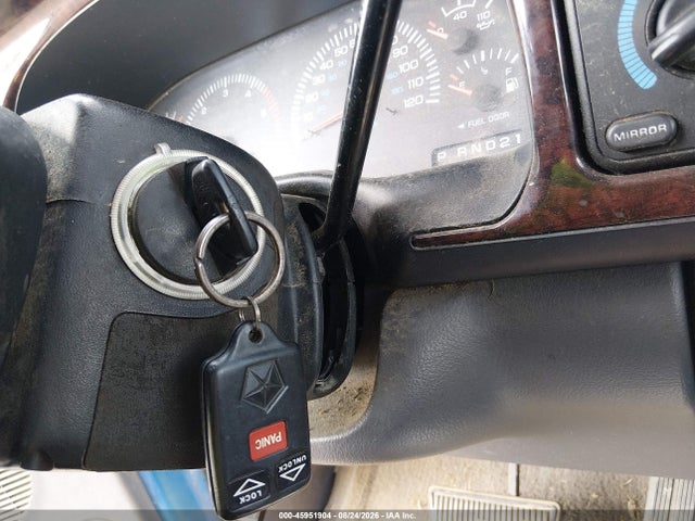 Aukcja sprzedaży 1998 Dodge Ram 2500 St, vin: 1B7KF23W8WJ124331, numer aukcji: 45951904