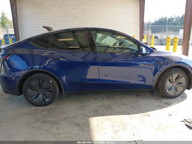 45951905 :رقم المزاد ، 7SAYGDEE6TF432398 vin ، 2026 Tesla Model Y All-wheel Drive/long Range Launch Series/premium All-wheel Drive مزاد بيع