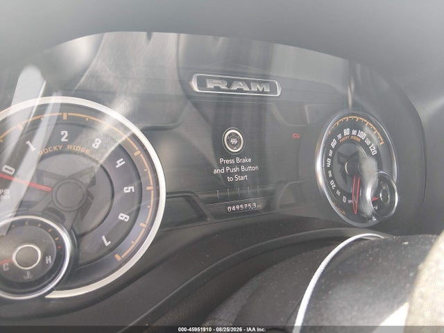 2020 Ram 1500 Big Horn  4x4 5'7 Box მანქანა იყიდება აუქციონზე, vin: 1C6SRFFT7LN389477, აუქციონის ნომერი: 45951910