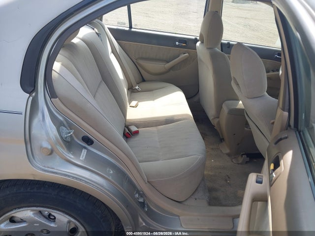 45951924 :رقم المزاد ، 2HGES16513H616543 vin ، 2003 Honda Civic Lx مزاد بيع