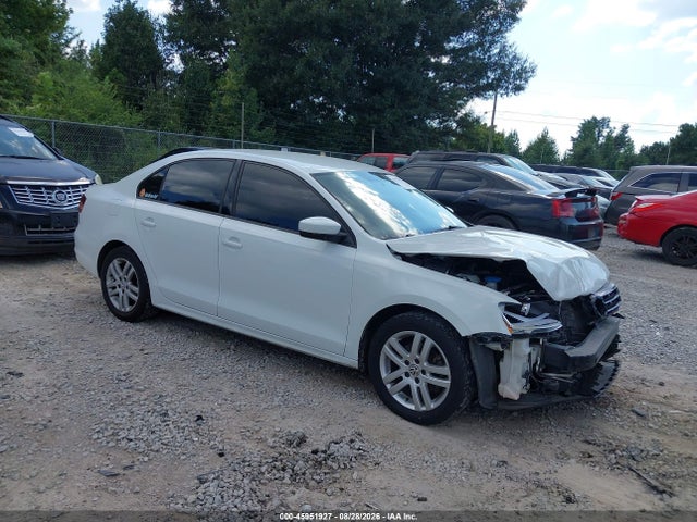 2018 3VW2B7AJ8JM252058 zdjęcie główne
