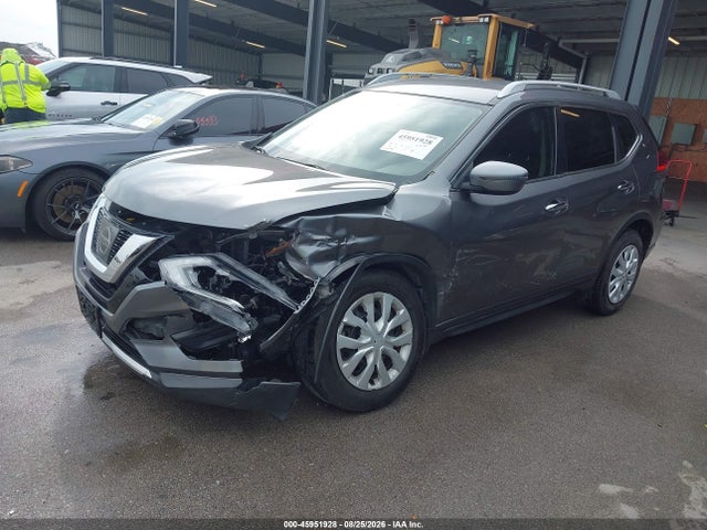 Nissan ROGUE S 2017 KNMAT2MT1HP578803 Image 2