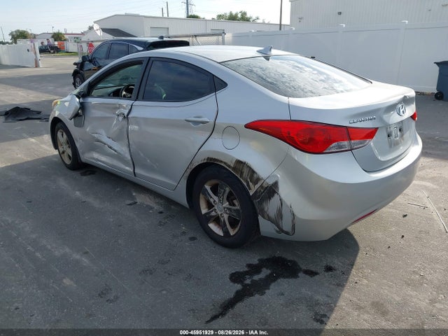 Продаж на аукціоні авто 2013 Hyundai Elantra Gls, vin: KMHDH4AEXDU664067, номер лоту: 45951929