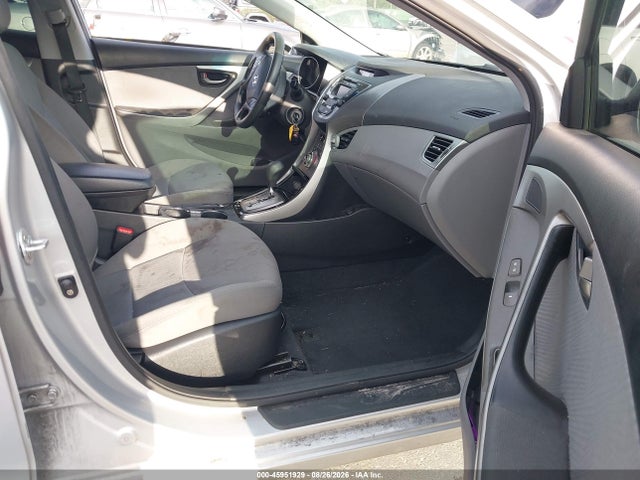 Продаж на аукціоні авто 2013 Hyundai Elantra Gls, vin: KMHDH4AEXDU664067, номер лоту: 45951929