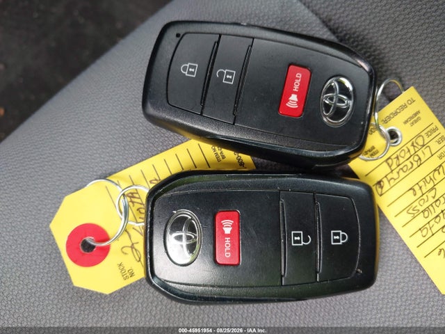 Продажа на аукционе авто 2023 Toyota Corolla Cross Hybrid Se, vin: 7MUFBABG1PV014121, номер лота: 45951954