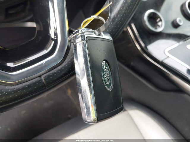 45951960 :رقم المزاد ، SALZT2FX2MH138198 vin ، 2021 Land Rover Range Rover Evoque R-dynamic S مزاد بيع