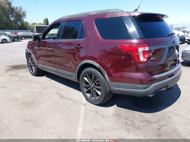 Ford EXPLORER XLT 2018 1FM5K7D84JGB89796 Image 3