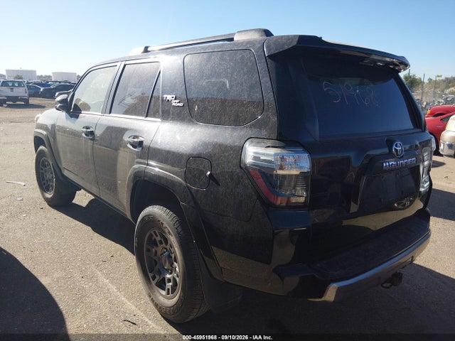 45951968 :رقم المزاد ، JTERU5JRXM5866556 vin ، 2021 Toyota 4runner Trd Off Road Premium مزاد بيع