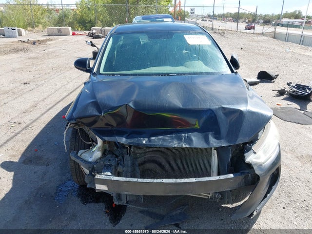 Hyundai ELANTRA SE 2018 5NPD74LF0JH310660 Image 13