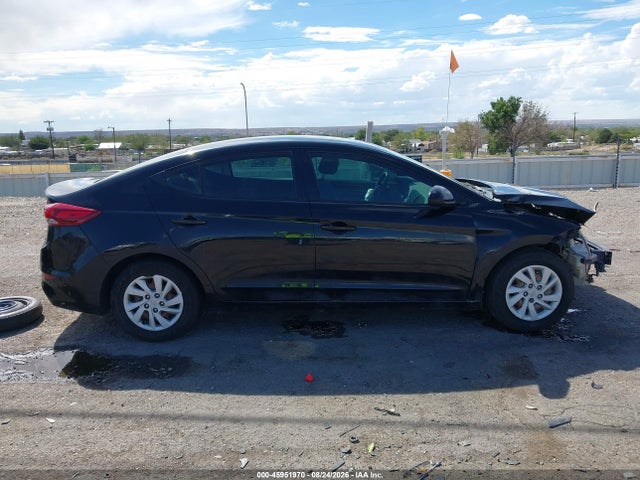 Hyundai ELANTRA SE 2018 5NPD74LF0JH310660 Image 14