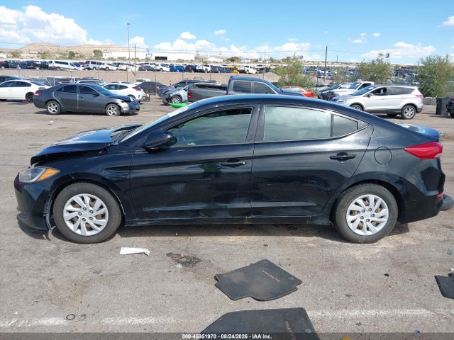 Hyundai ELANTRA SE 2018 5NPD74LF0JH310660 Image 15