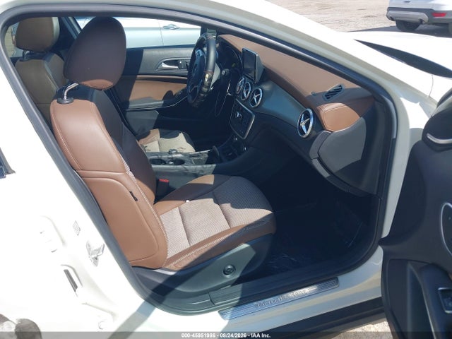 Продажа на аукционе авто 2015 Mercedes-benz Gla 250 4matic, vin: WDCTG4GB7FJ037518, номер лота: 45951986