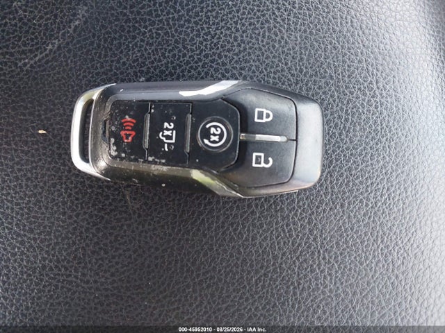 Продажа на аукционе авто 2017 Ford F-150 Lariat, vin: 1FTFW1EGXHFC47345, номер лота: 45952010