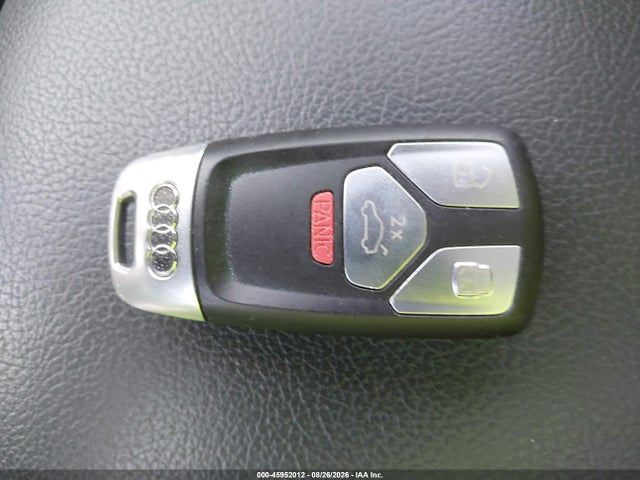 2019 Audi A5 45 Premium მანქანა იყიდება აუქციონზე, vin: WAUTNAF53KA078533, აუქციონის ნომერი: 45952012