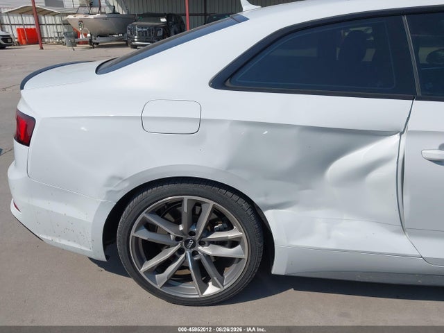 2019 Audi A5 45 Premium მანქანა იყიდება აუქციონზე, vin: WAUTNAF53KA078533, აუქციონის ნომერი: 45952012