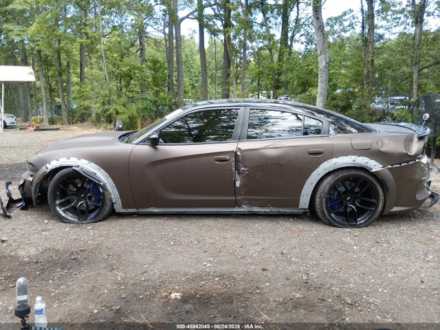 45952045 :رقم المزاد ، 2C3CDXGJ8LH180342 vin ، 2020 Dodge Charger Scat Pack Widebody Rwd مزاد بيع