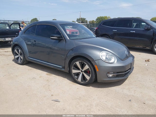 2012 Volkswagen Beetle 2.0t Turbo მანქანა იყიდება აუქციონზე, vin: 3VWVA7AT1CM641628, აუქციონის ნომერი: 45952054