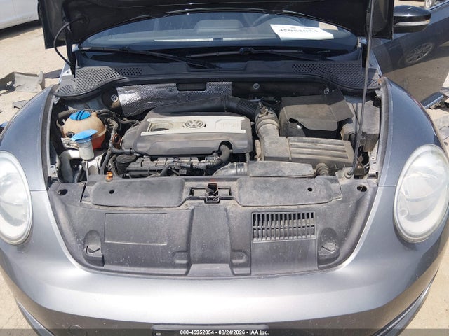 2012 Volkswagen Beetle 2.0t Turbo მანქანა იყიდება აუქციონზე, vin: 3VWVA7AT1CM641628, აუქციონის ნომერი: 45952054