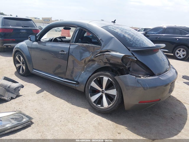 2012 Volkswagen Beetle 2.0t Turbo მანქანა იყიდება აუქციონზე, vin: 3VWVA7AT1CM641628, აუქციონის ნომერი: 45952054