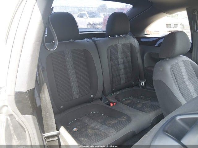 2012 Volkswagen Beetle 2.0t Turbo მანქანა იყიდება აუქციონზე, vin: 3VWVA7AT1CM641628, აუქციონის ნომერი: 45952054
