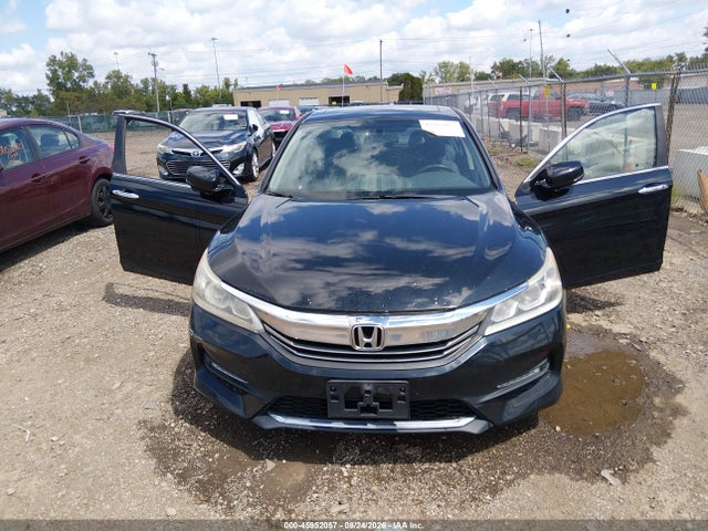 45952057 :رقم المزاد ، 1HGCR2F72HA183928 vin ، 2017 Honda Accord Ex مزاد بيع