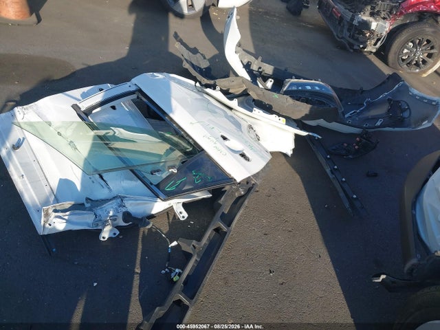 Toyota RAV4 LE 2019 JTMH1RFVXKD035602 Image 12