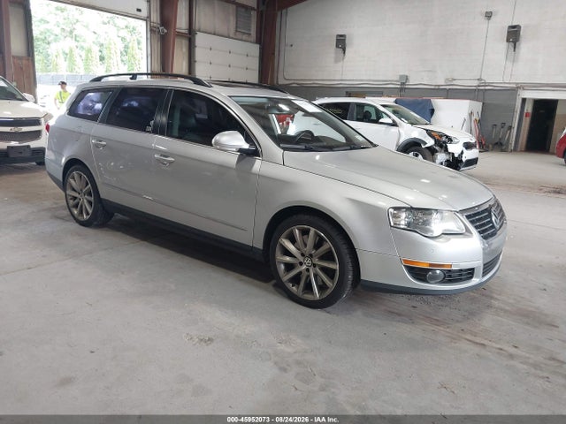 2008 Volkswagen Passat Vr6 მანქანა იყიდება აუქციონზე, vin: WVWRU73C58E054824, აუქციონის ნომერი: 45952073