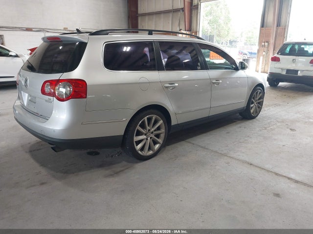 2008 Volkswagen Passat Vr6 მანქანა იყიდება აუქციონზე, vin: WVWRU73C58E054824, აუქციონის ნომერი: 45952073