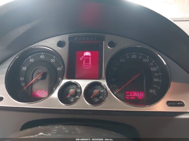 2008 Volkswagen Passat Vr6 მანქანა იყიდება აუქციონზე, vin: WVWRU73C58E054824, აუქციონის ნომერი: 45952073