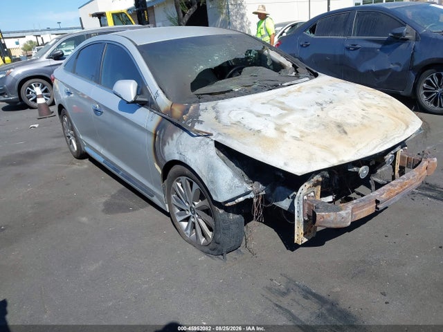 Hyundai Sonata Sport 2015 5NPE34AF3FH150221 головне зображення