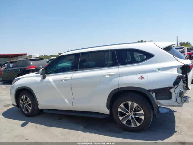 Продаж на аукціоні авто 2021 Toyota Highlander Xle, vin: 5TDGZRAH3MS032862, номер лоту: 45952086