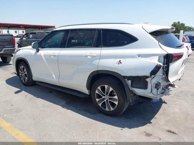 Продаж на аукціоні авто 2021 Toyota Highlander Xle, vin: 5TDGZRAH3MS032862, номер лоту: 45952086