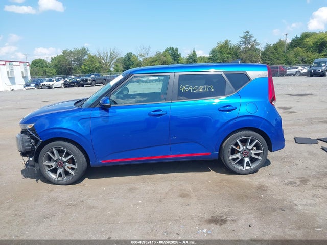 2021 Kia Soul Gt-line მანქანა იყიდება აუქციონზე, vin: KNDJ63AU6M7739215, აუქციონის ნომერი: 45952113