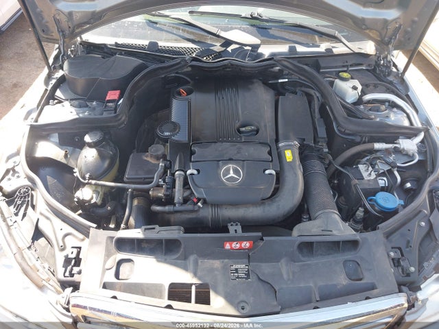 Aukcja sprzedaży 2012 Mercedes-benz C 250 Luxury, vin: WDDGF4HB1CA598873, numer aukcji: 45952132