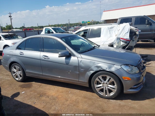 Aukcja sprzedaży 2012 Mercedes-benz C 250 Luxury, vin: WDDGF4HB1CA598873, numer aukcji: 45952132