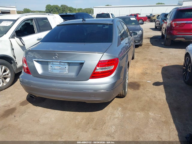 Aukcja sprzedaży 2012 Mercedes-benz C 250 Luxury, vin: WDDGF4HB1CA598873, numer aukcji: 45952132