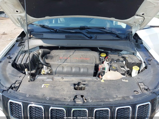 45952148 :رقم المزاد ، 3C4NJDCB0JT100515 vin ، 2018 Jeep Compass Limited 4x4 مزاد بيع