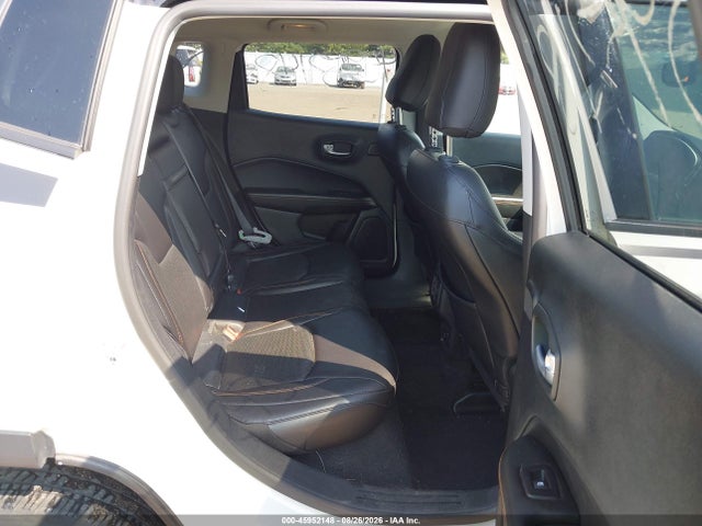 45952148 :رقم المزاد ، 3C4NJDCB0JT100515 vin ، 2018 Jeep Compass Limited 4x4 مزاد بيع
