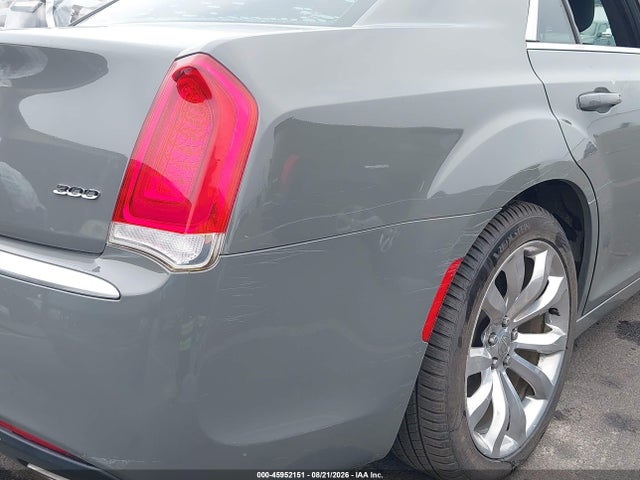 Продаж на аукціоні авто 2019 Chrysler 300 Touring, vin: 2C3CCAAG1KH590587, номер лоту: 45952151