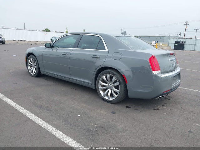 Продаж на аукціоні авто 2019 Chrysler 300 Touring, vin: 2C3CCAAG1KH590587, номер лоту: 45952151