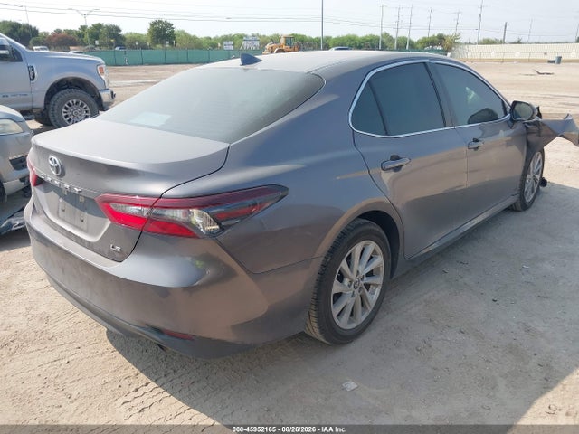 Продажа на аукционе авто 2022 Toyota Camry Le, vin: 4T1C11AK6NU662726, номер лота: 45952165