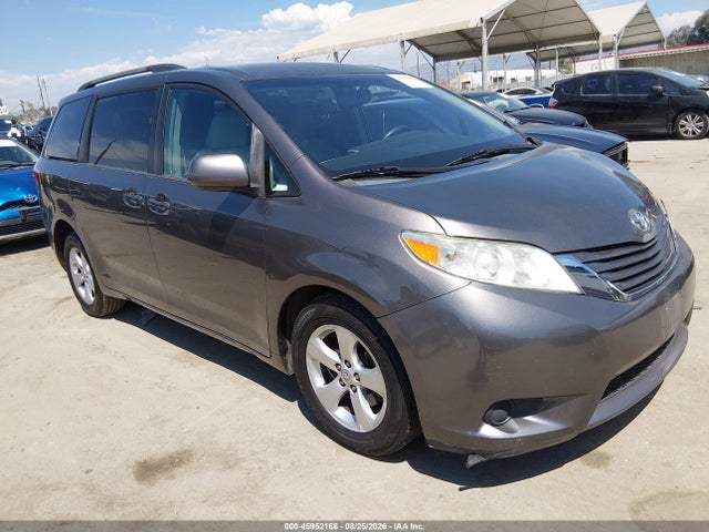 Aukcja sprzedaży 2015 Toyota Sienna Le 8 Passenger, vin: 5TDKK3DC7FS604434, numer aukcji: 45952166
